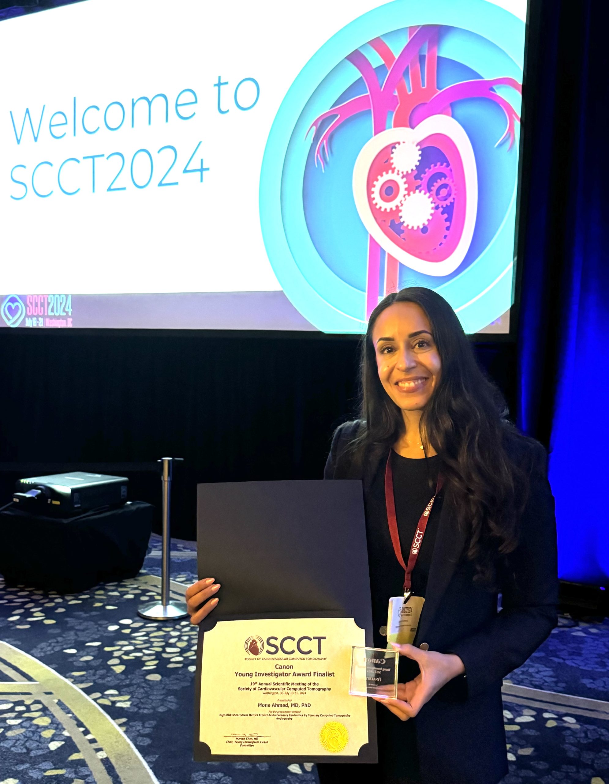 Stipendiat 2024-2025: Mona Ahmed